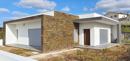 Paineis de Tiras em Xisto